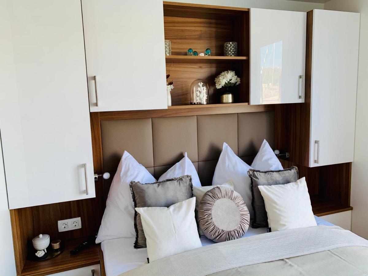 Maritime Deluxe Villa Порторож Екстериор снимка