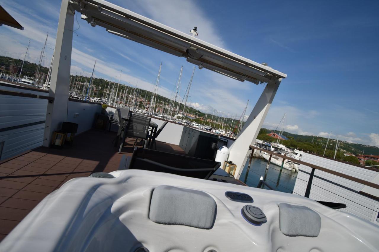 Maritime Deluxe Villa Порторож Екстериор снимка